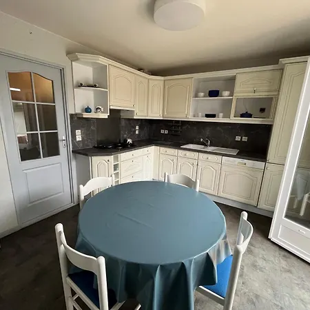 Дом отдыха Maison De Famille A La Mer